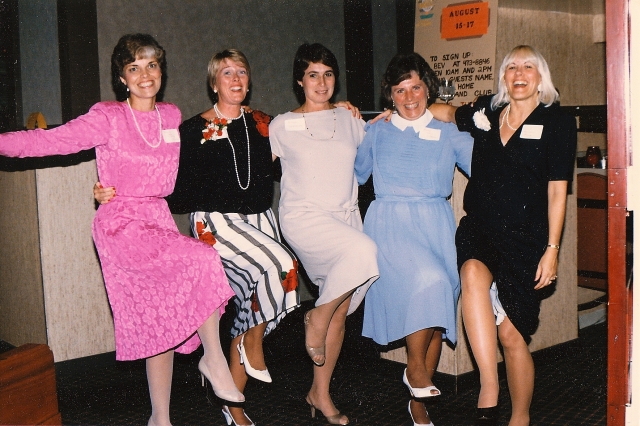 DeDe Towle, Marcia Hansen, Ginger Hoffman, Meredith Jones, Sue Saunders