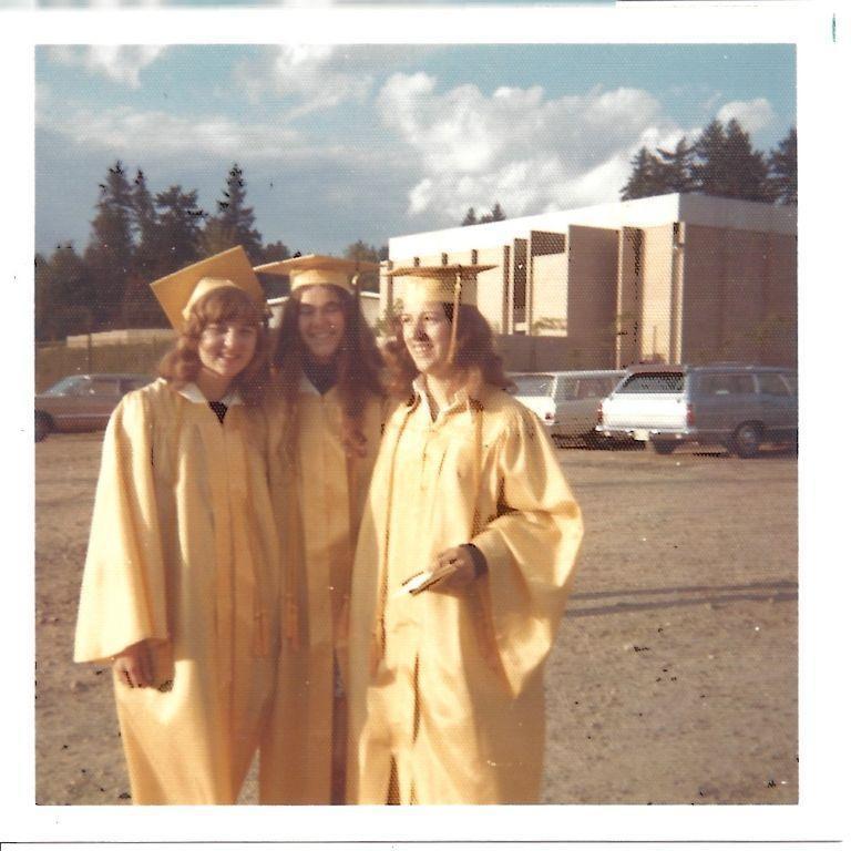 Connie Burling, Elaine Marston, Janice Wierlo