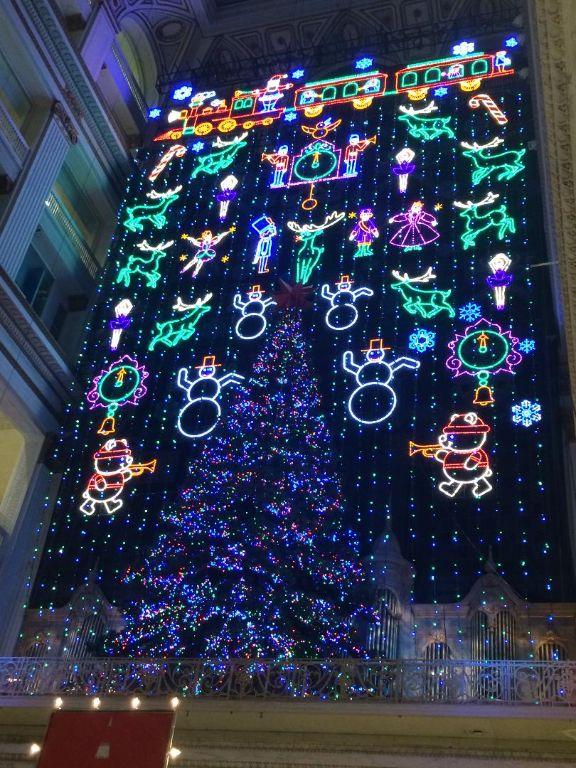 John Wanamaker Christmas Light Show (Phila)