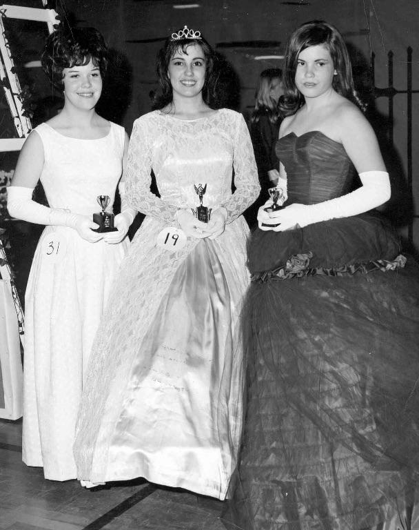 Rosa Lee Wall was a beautiful Jr Miss Cabot - with her Connie Magie and Sandra Duke