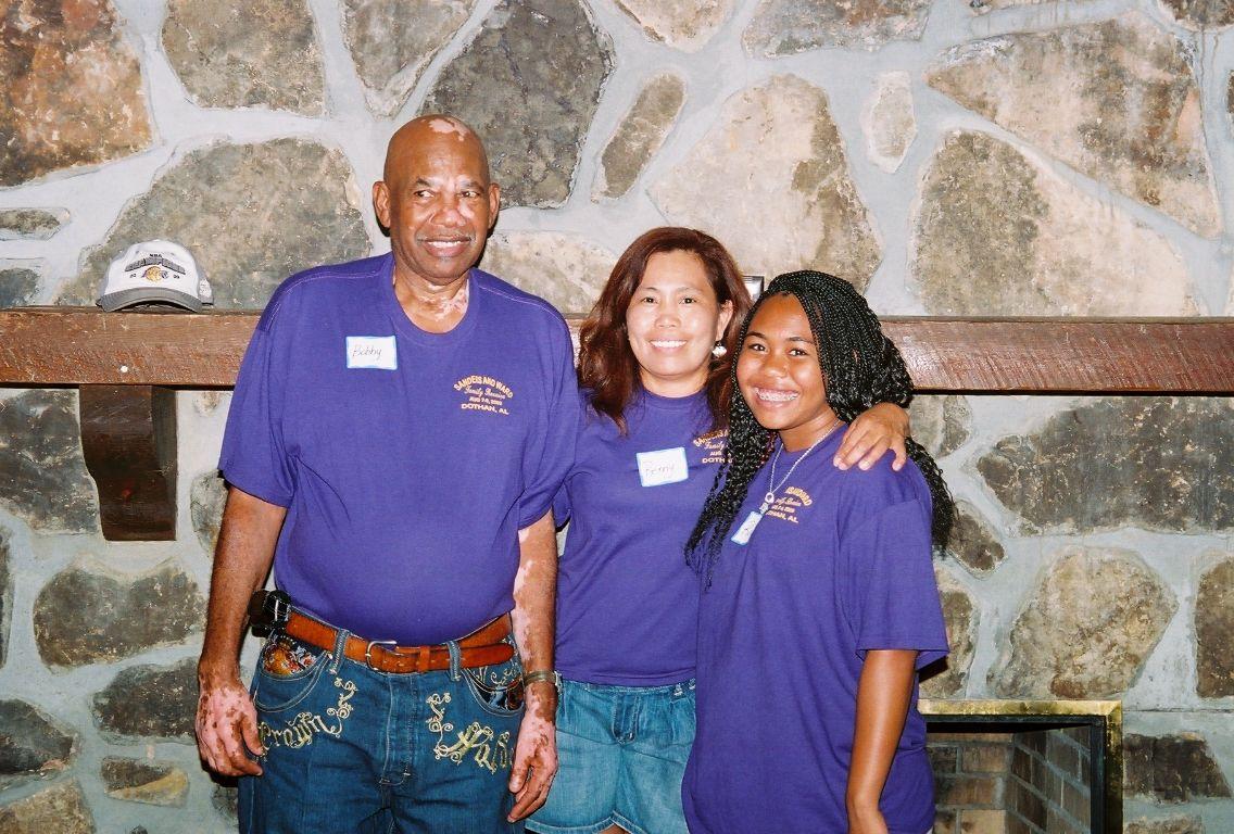 Robert (Bobby) Sanders & his Wife & Daughter Robin