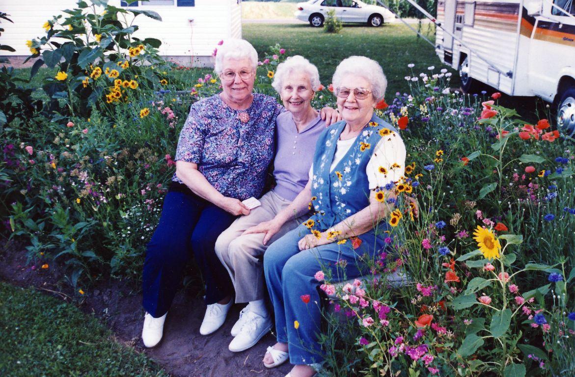 Mother, Aunt Dot, Aunt Doris.