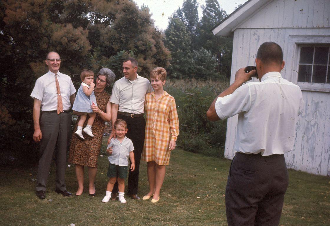 Uncle Norm, Aunt Vernice, David and Ruth with kids