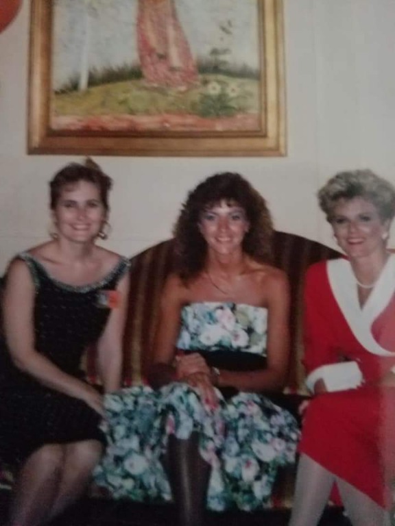Pam Lane (Brooks), Kay Slate and Julie Pruett (Potts)