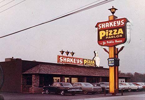 Shakey's Pizza By The Western Mall