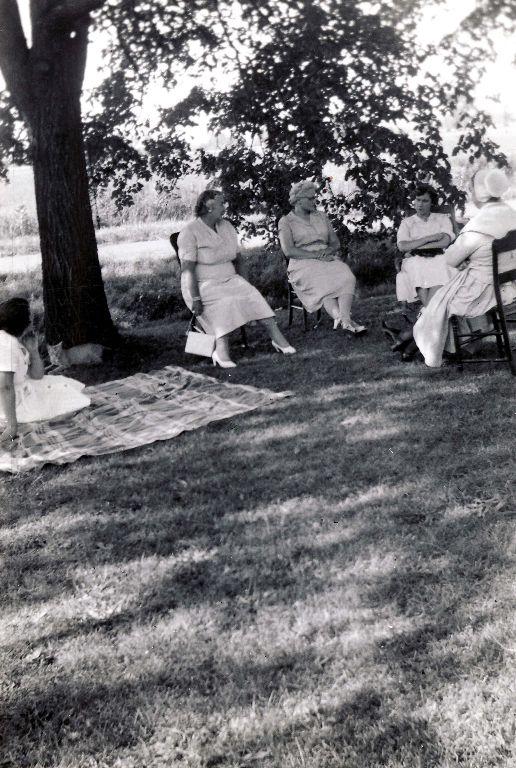 Evelyn Shisler, Aunt Vernie, Aunt Lea, Aunt Joan