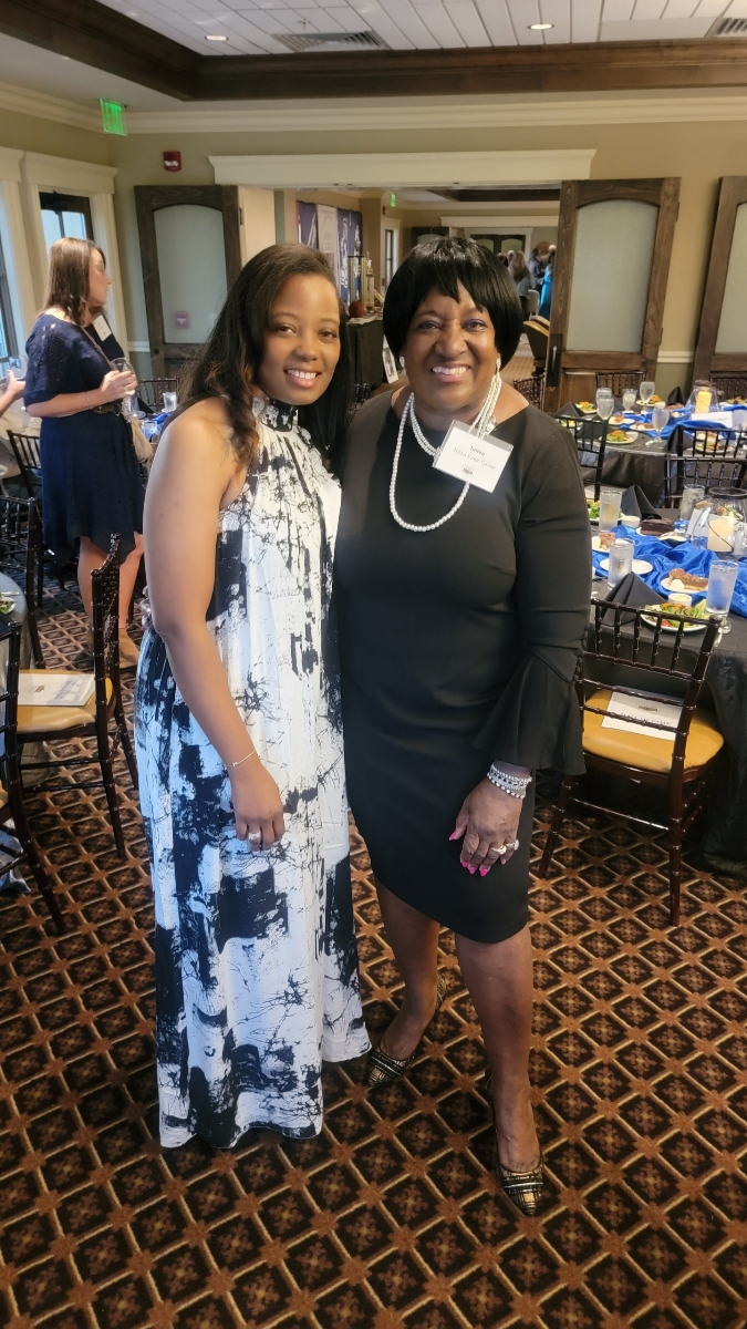 2023 Hall of Fame Awards Dinner: Memphis Catholic Hall of Fame Inductees Telise Ezell-Turner family and friends