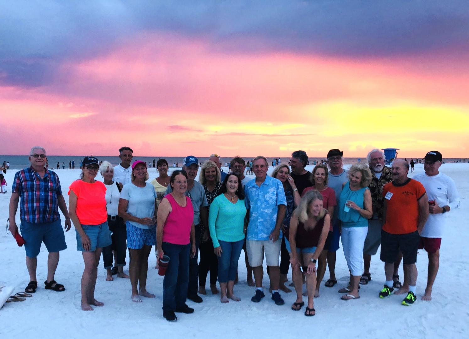 A beautiful sunset on Siesta Beach was the grand finale of our Reunion!